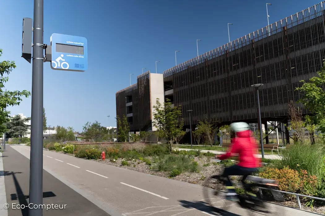 ECO_DISPLAY_COMPACT_COM_BZH_FR_SAINT_BRIEUC-10